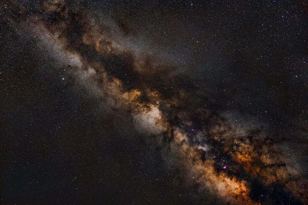 Via Lattea fotografata in Abruzzo di notte